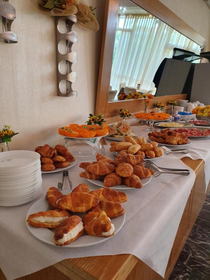 Hotel Bisanzio Cervia Eksteriør billede