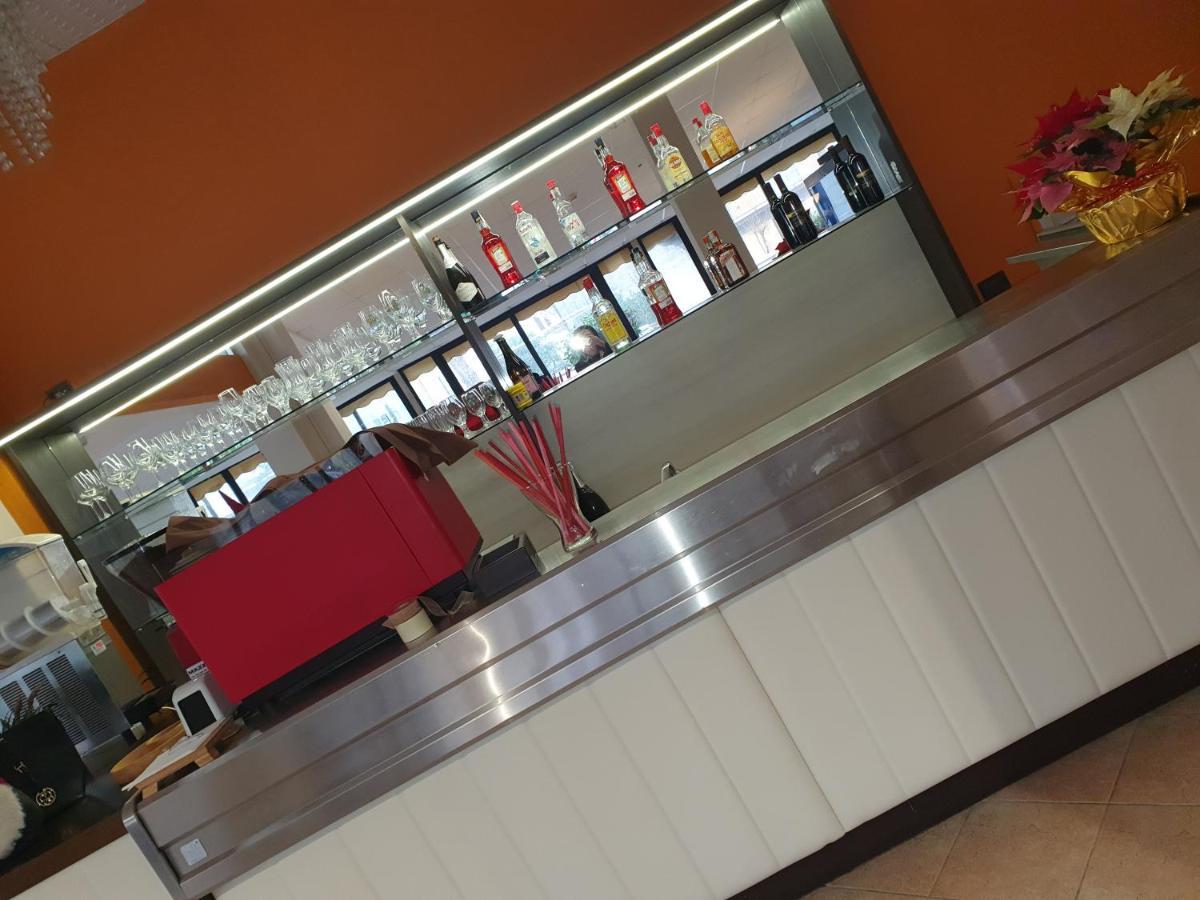 Hotel Bisanzio Cervia Eksteriør billede